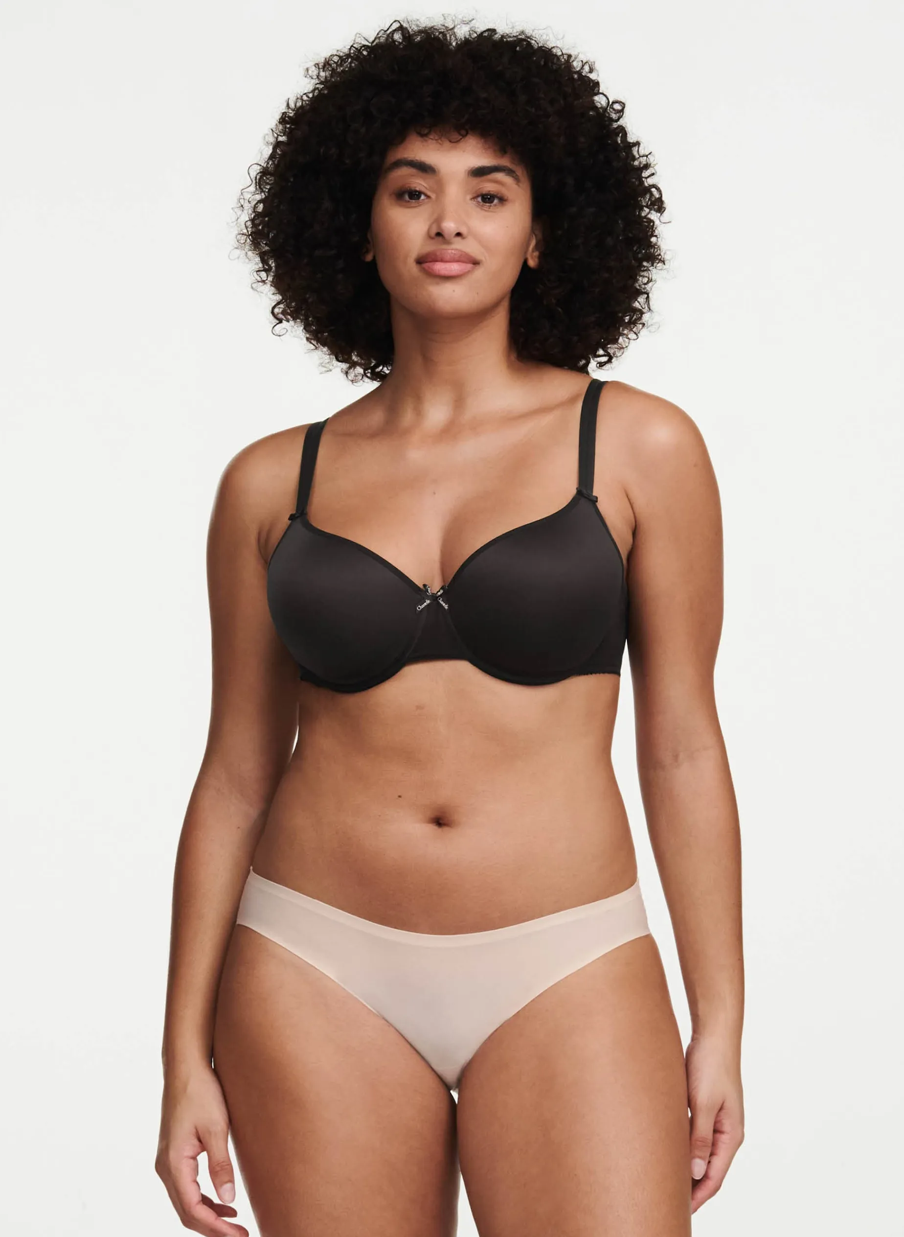 Chantelle Basic Invisible Voorgevormde T-shirt BH - Zwart