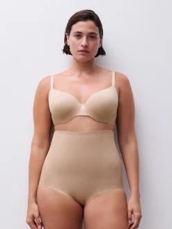 Chantelle Basic Shaping Corrigerende Hoge Taille Slip - Beige