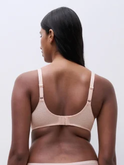 Chantelle C Magnifique Moulded BH - Soft pink