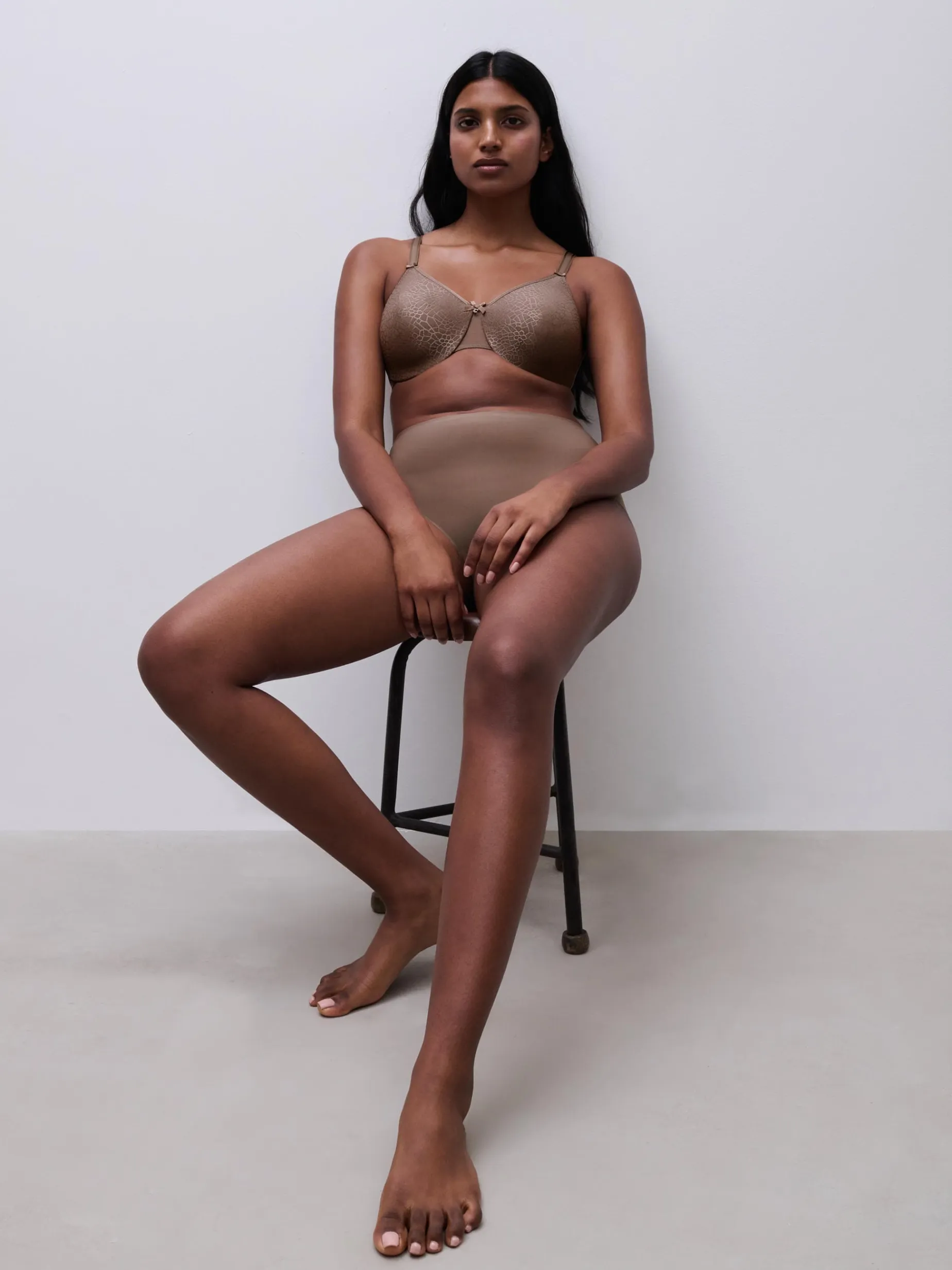 Chantelle C Magnifique Moulded BH - Capuccino