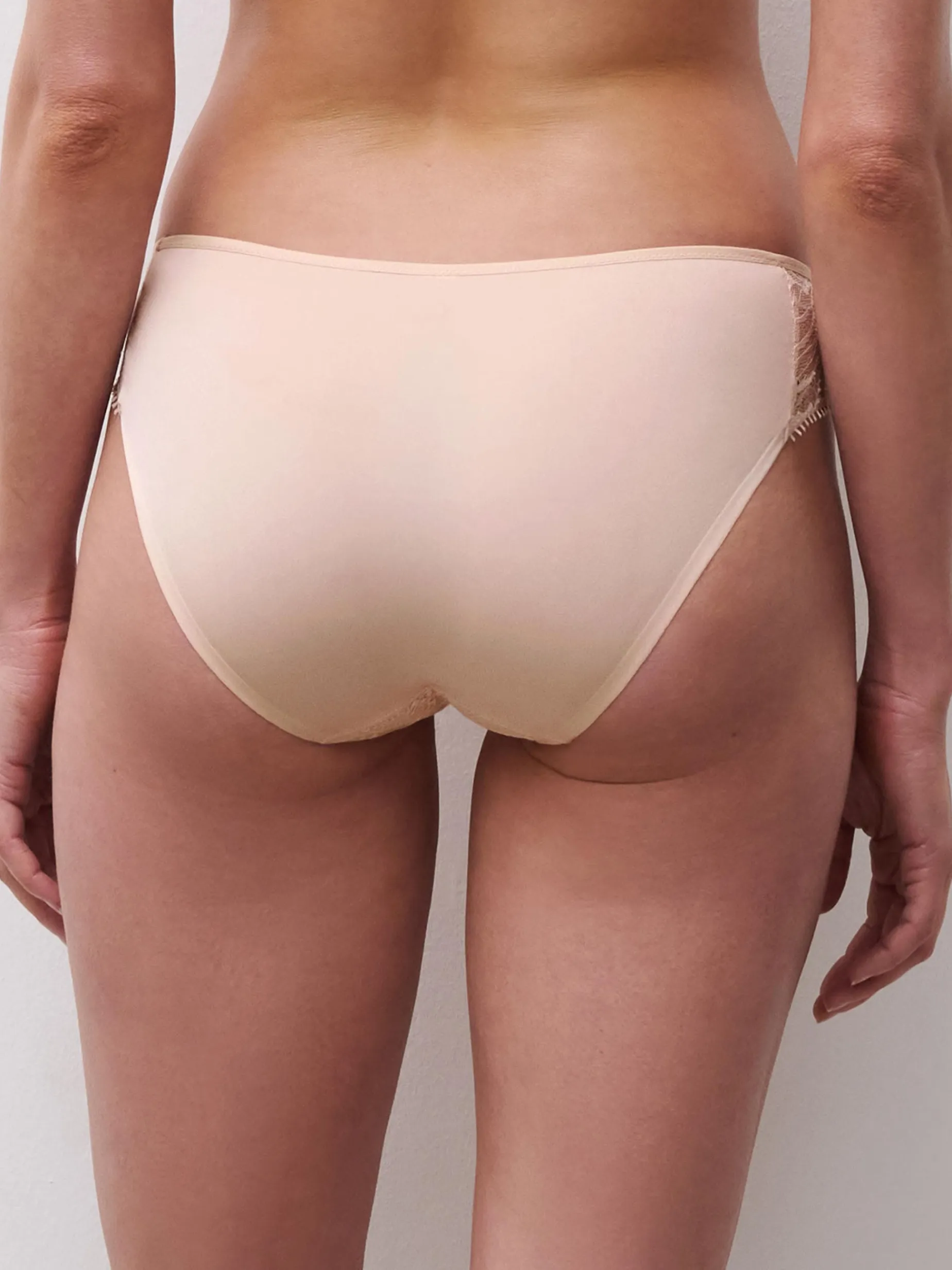 Chantelle Day To Night Slip - Goudkleurig Beige