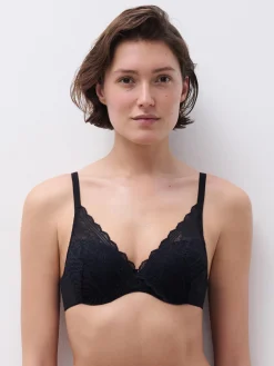 Chantelle EasyFeel Floral Touch Voorgevormde Memory BH - Zwart