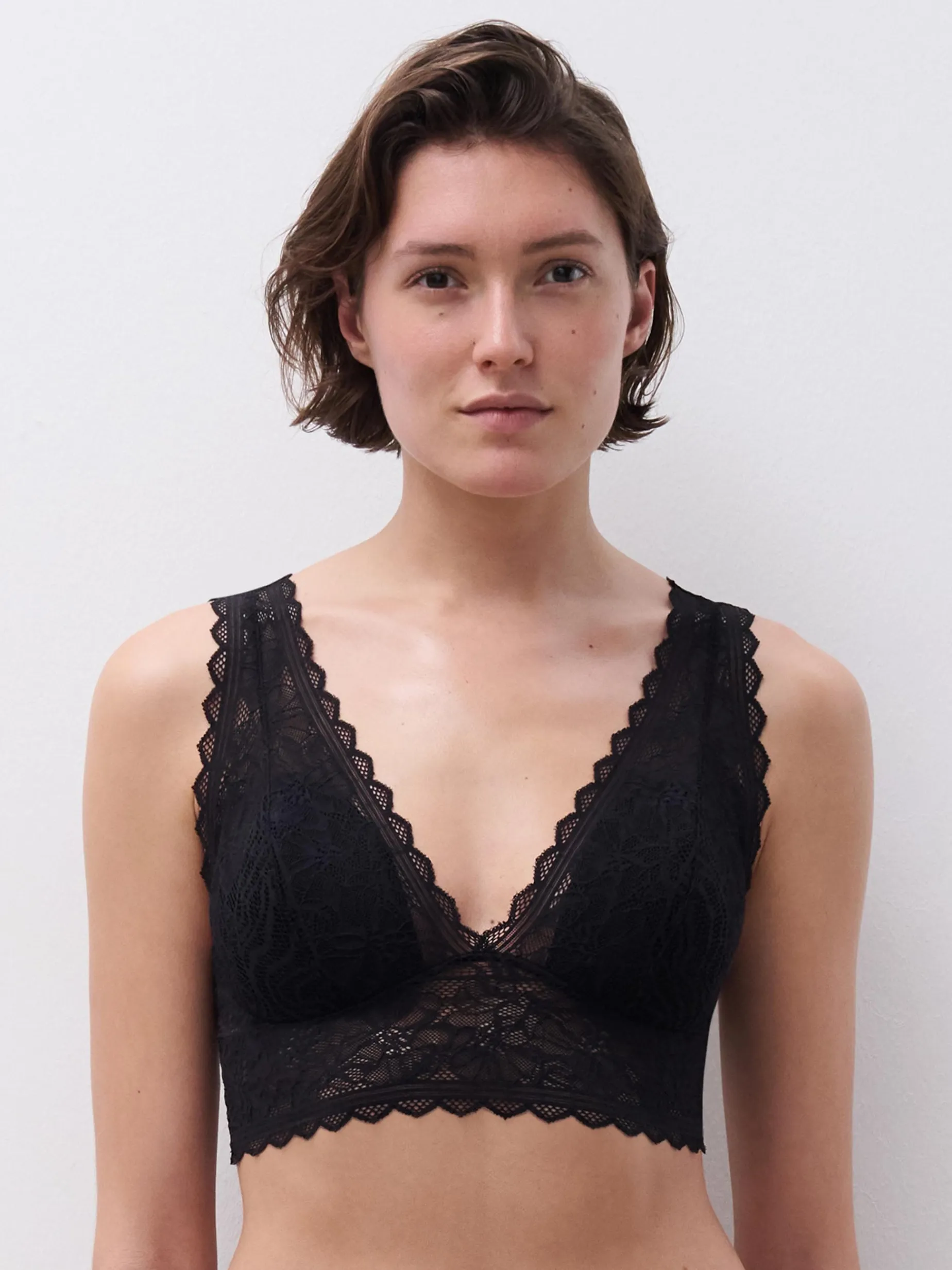 Chantelle EasyFeel Floral Touch Bralette - Zwart
