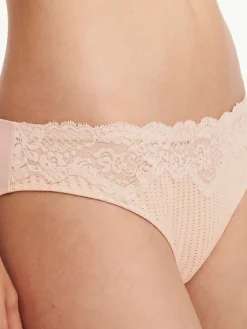 Chantelle EasyFeel Marilyn Slip - Goudkleurig Beige