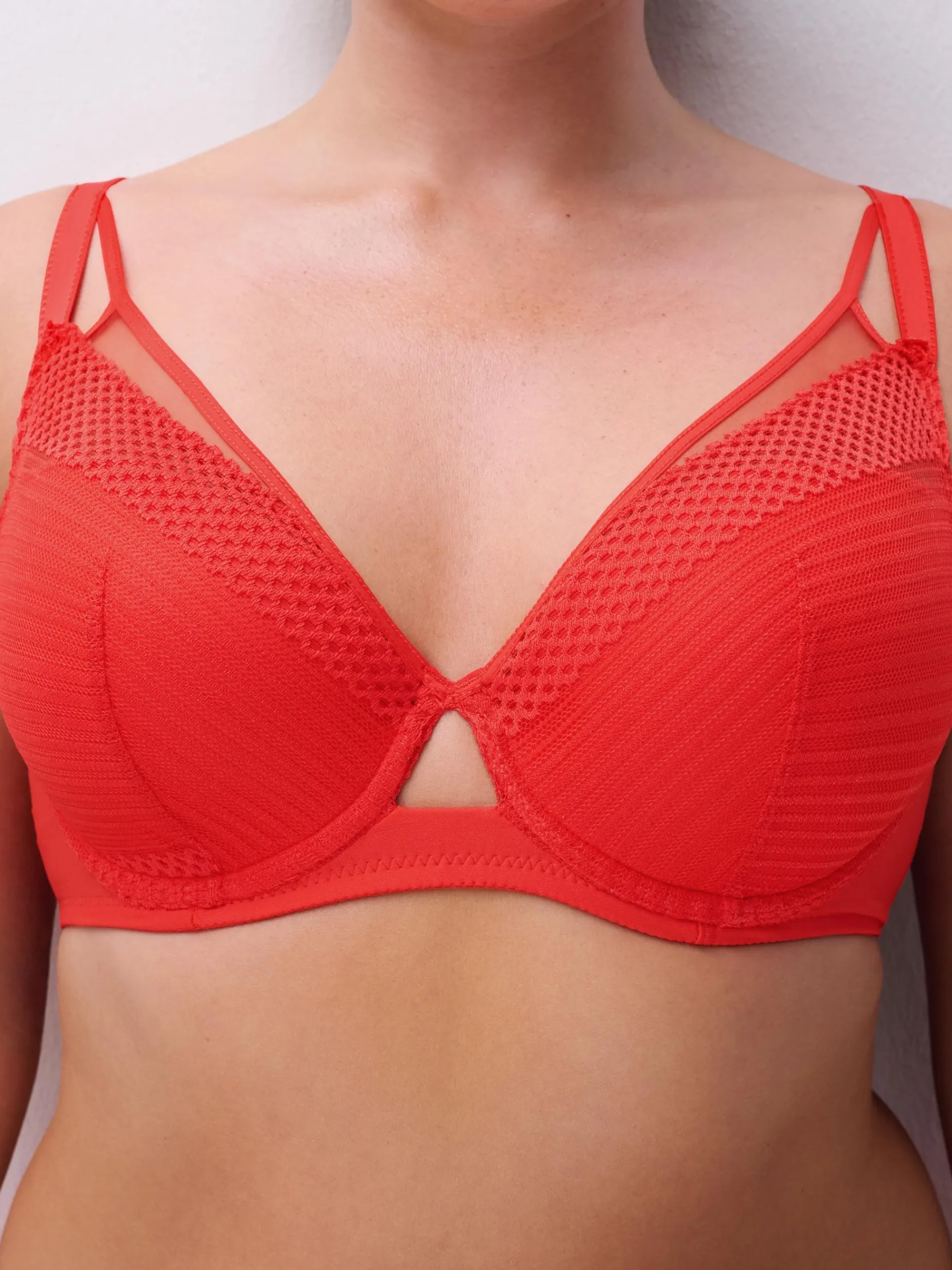 CHANTELLE PULP PLAY Plunge t-shirt BH - Rood