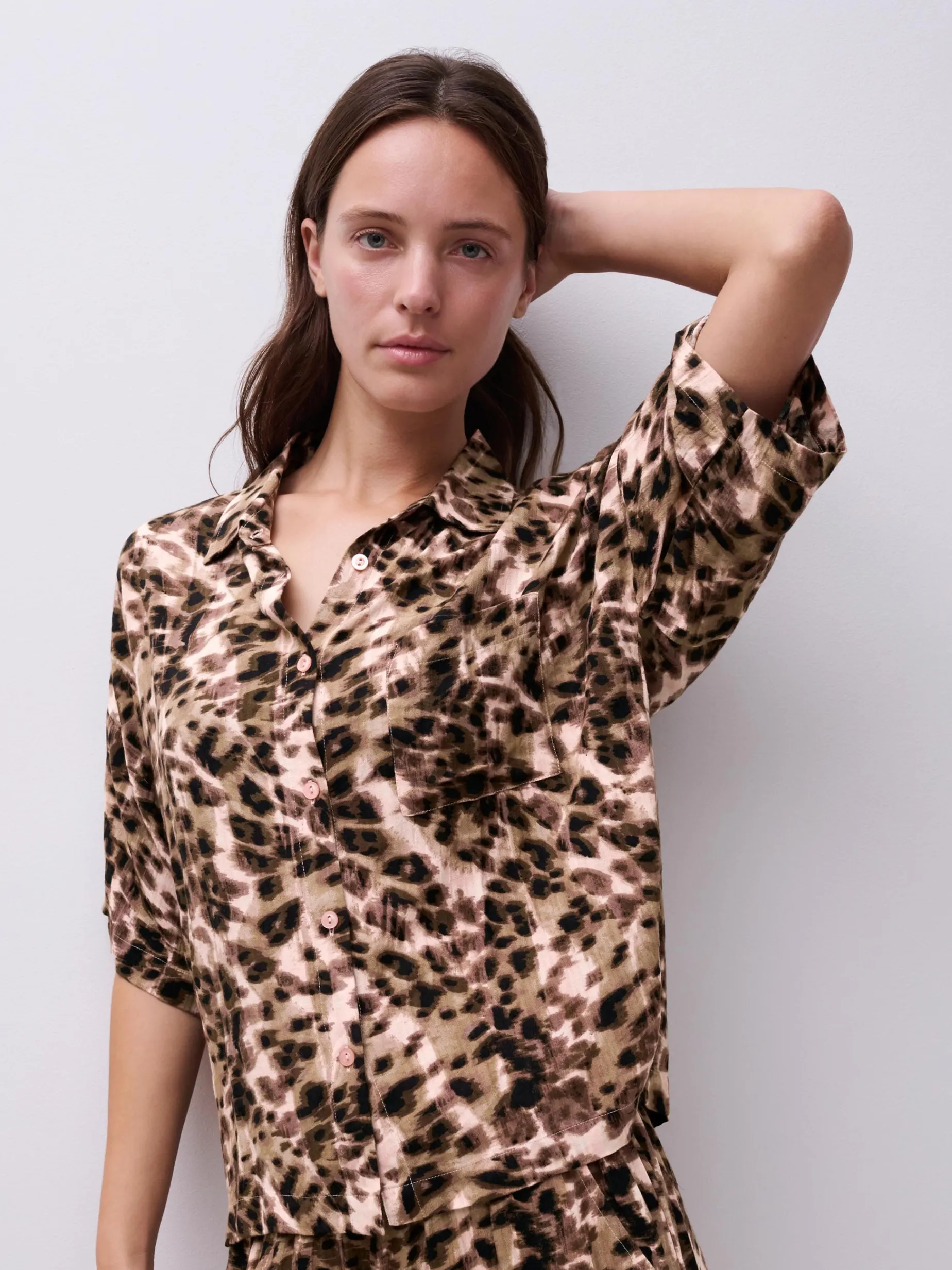 Femilet LAYLA Top korte mouw - Acorn Leo