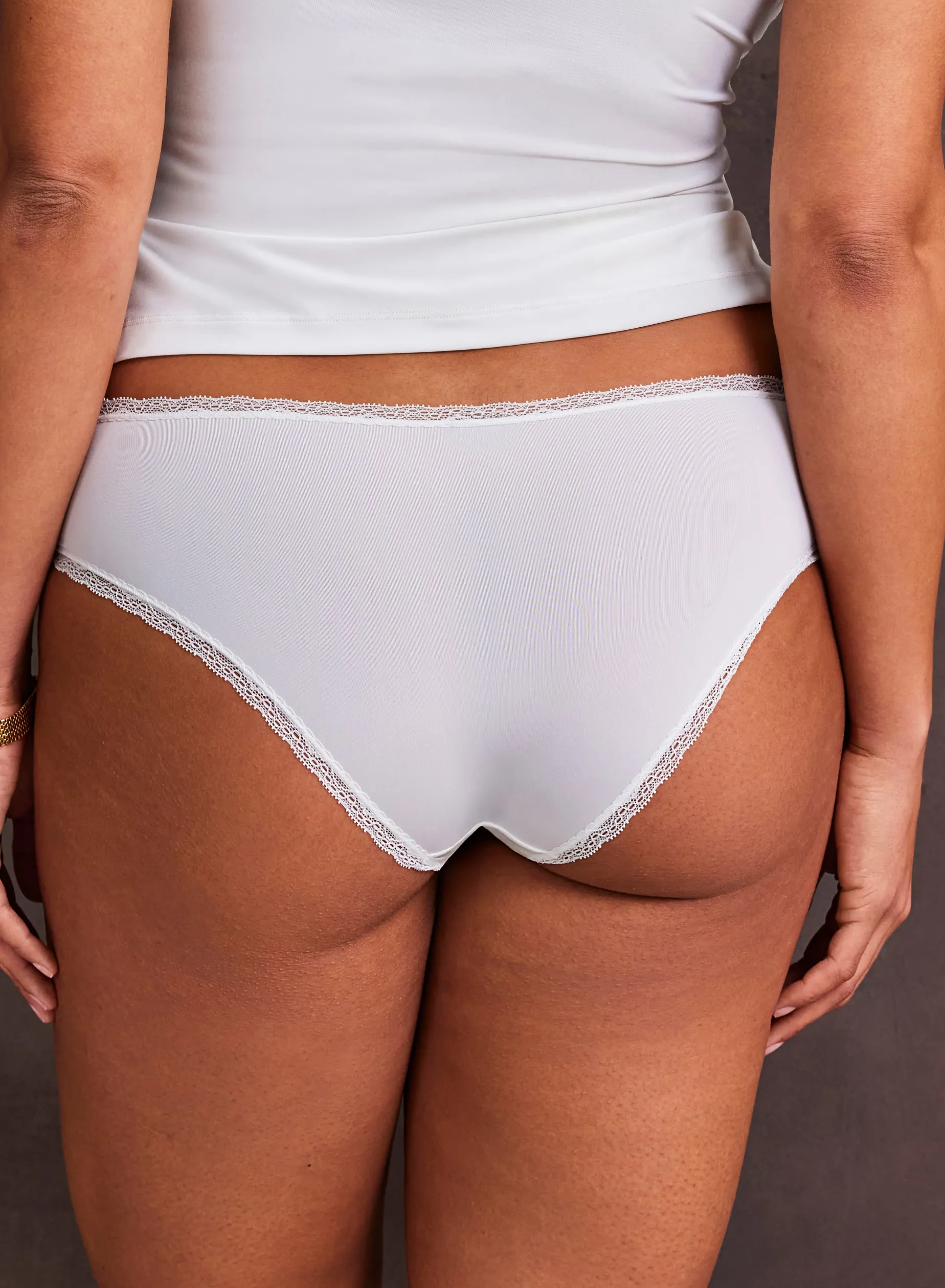 Livera Micro Lace Hipster - Milk